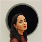 Laureata in Storia e tutela dei beni culturali, attualmente iscritta alla magistrale in Storia dell'arte